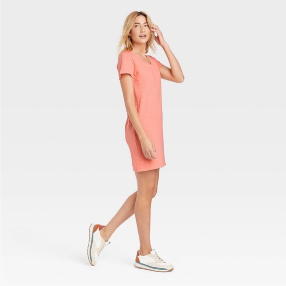 Universal Thread Dresses Nwt Womans Short Sleeve Tshirt Dress By